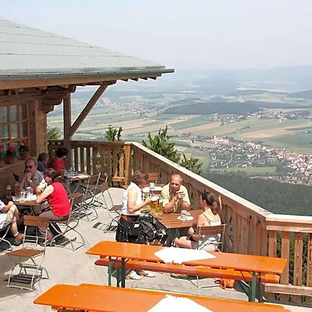 Schoenblick Hohenbogen 酒店 纽科琴贝海尔